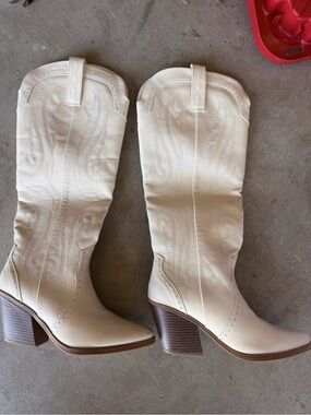 Women’s Cream Over-the-Knee Western Boots